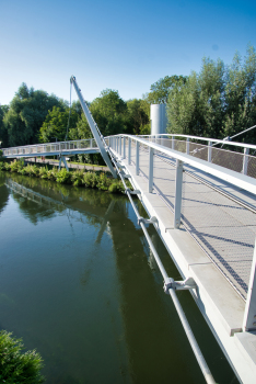 L'Hortillonne Footbridge 