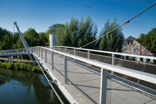 L'Hortillonne Footbridge