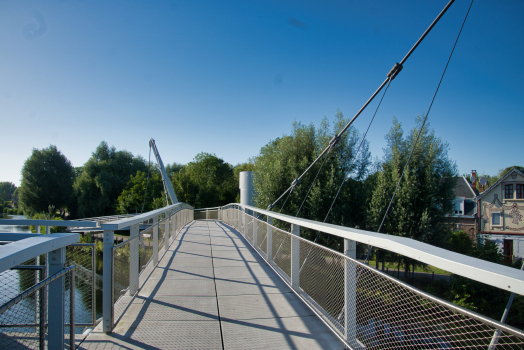 L'Hortillonne Footbridge