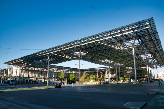 Glasdach am Bahnhof Amiens