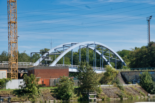 Pont-métro de Monceau