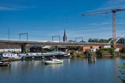 Monceau Metro Viaduct