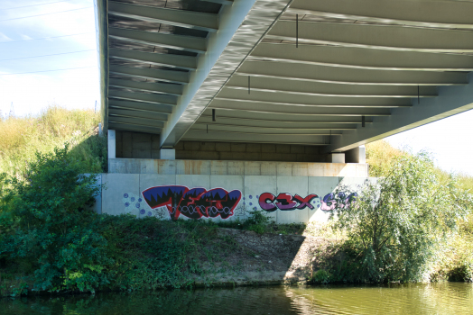 New Marchienne Bridge