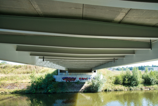 New Marchienne Bridge