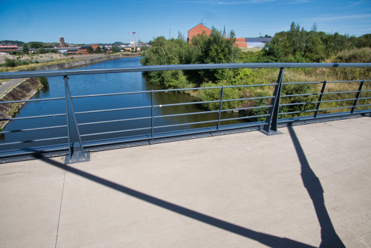 New Marchienne Bridge