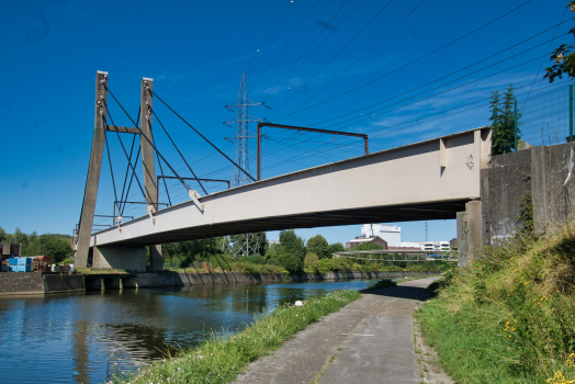 Marchienne-au-Pont Metro Bridge