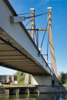 Metrobrücke Marchienne-au-Pont