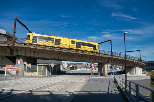 U-Bahnhof La Villette und Sambrebrücke