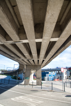 U-Bahnhof La Villette und Sambrebrücke