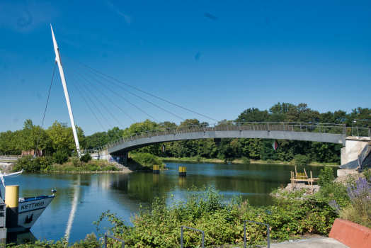 Hafenbrücke Graf Bismarck 