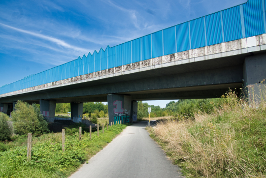 Pont de la B236 sur l'Emscher 