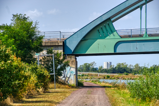 Wedringer Strasse Bridge 