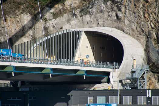 Pont de la vallée du Danube 