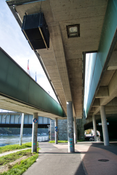 Passerelle du Ars Electronica Center