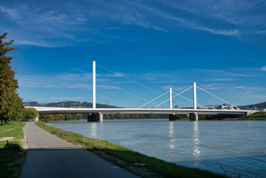 VÖEST Bridge 