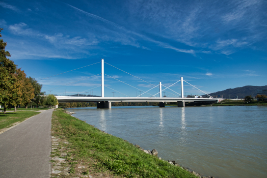 VÖEST Bridge 