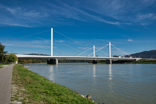 VÖEST Bridge 