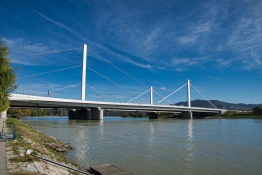 VÖEST Bridge 