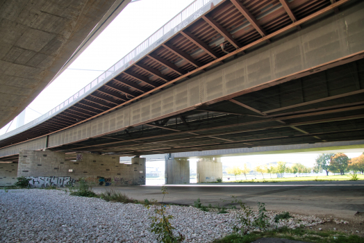 Pont VÖEST