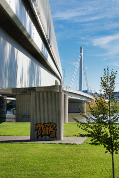 VÖEST Bypass Bridges