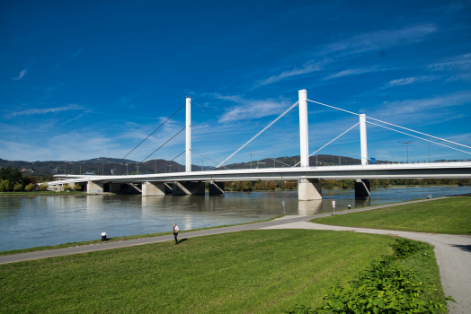 VÖEST Bridge