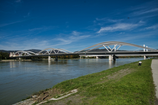 Linzer Eisenbahnbrücke