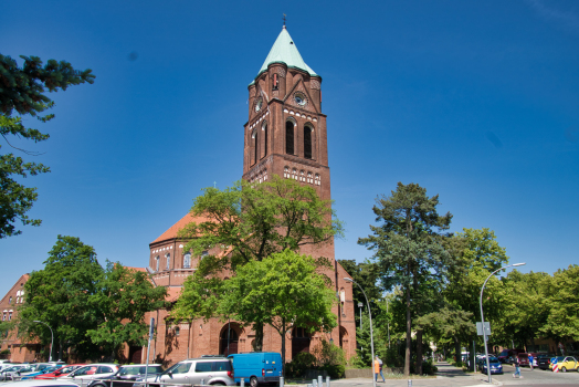 Kirche Maria, Hilfe der Christen