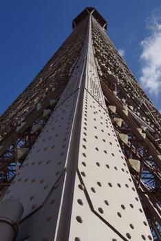 Eiffel Tower 