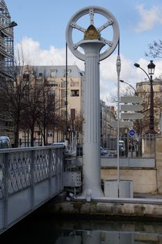 Rue de Crimée Lift Bridge