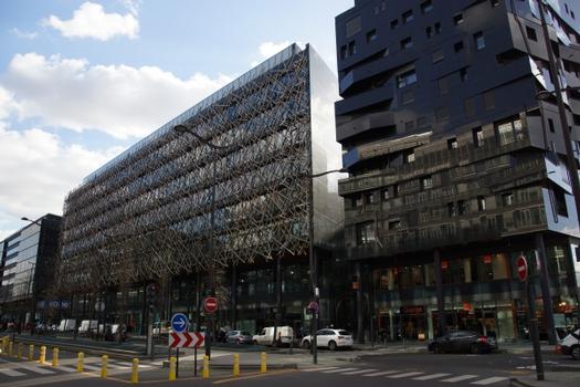 Office Building 121, avenue de France