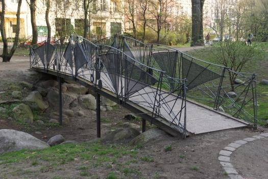 Gartenbrücke Wassertorplatz