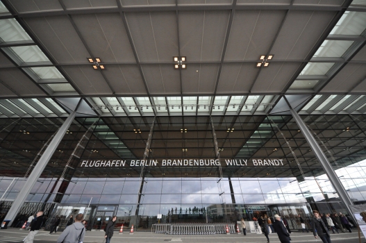 Terminalgebäude Flughafen Berlin Brandenburg International