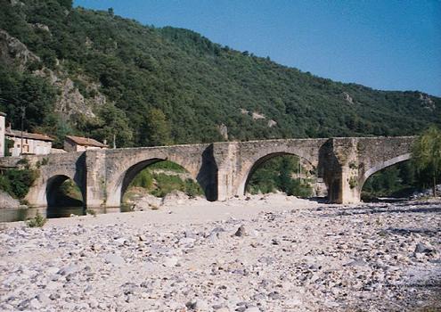 Brücke in Pont-de-Labeaume