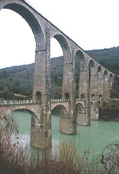 Pont de Cize BolozonPont-rail et pont route