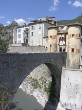Pont de la Porte Royale (pont-route), Entrevaux, Alpes de Haute Provence