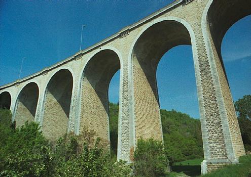 Viaduc de ForcalquierAlpes-de Haute ProvencePont-Rail (désafecté)