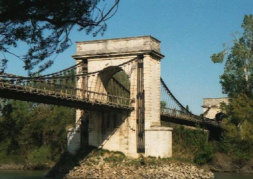 Hängebrücke Fourques