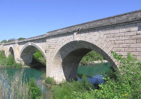 Pont de Gignac (pont-route), Gignac, Hérault