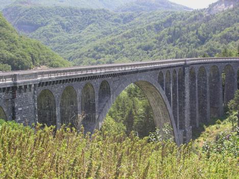 Viaduc de la RoizonnePont route (ex pont rail)La MureIsère