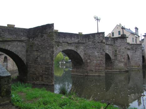 Le Monastère Bridge