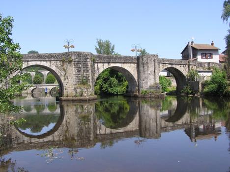 Brücke in Saint-Léonard-de-Noblat