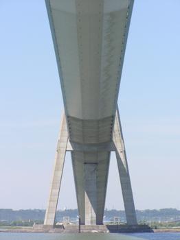 Pont de Normandie (pont-route), Le Havre, Seine Maritime