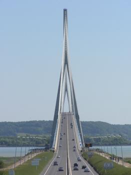 Pont de Normandie (pont-route), Le Havre, Seine Maritime