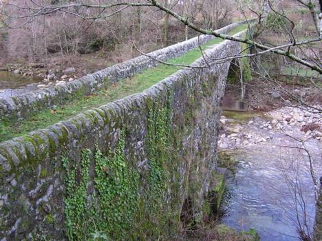 Pont de Barnas (pont-route), Barnas (Ardèche)