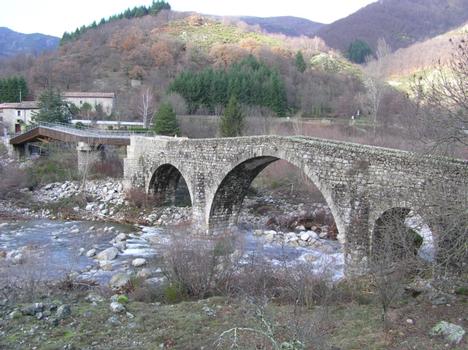 Pont du Bouix (après restauration) (pont-route), Barnas (Ardèche)