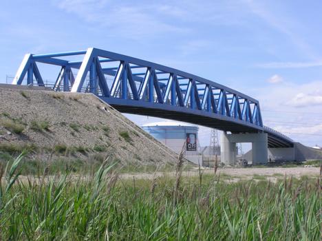 Pont privé du Cavaou (pont-route), Fos sur Mer, Bouches du Rhône