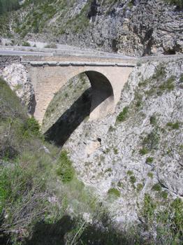 Pont de la clue de Rouaine (pont-route), Annot, Alpes de Haute Provence