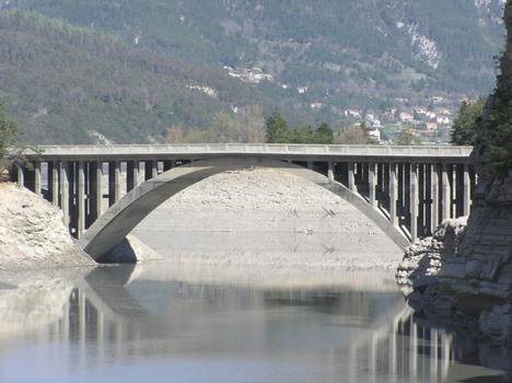 Pont St Julien (pont-route), Saint André des Alpes, Alpes de Haute Provence