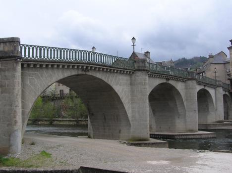 Lotbrücke Saint-Géniez-d'Olt