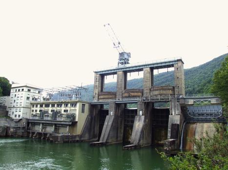 Cize-Bolozon Dam